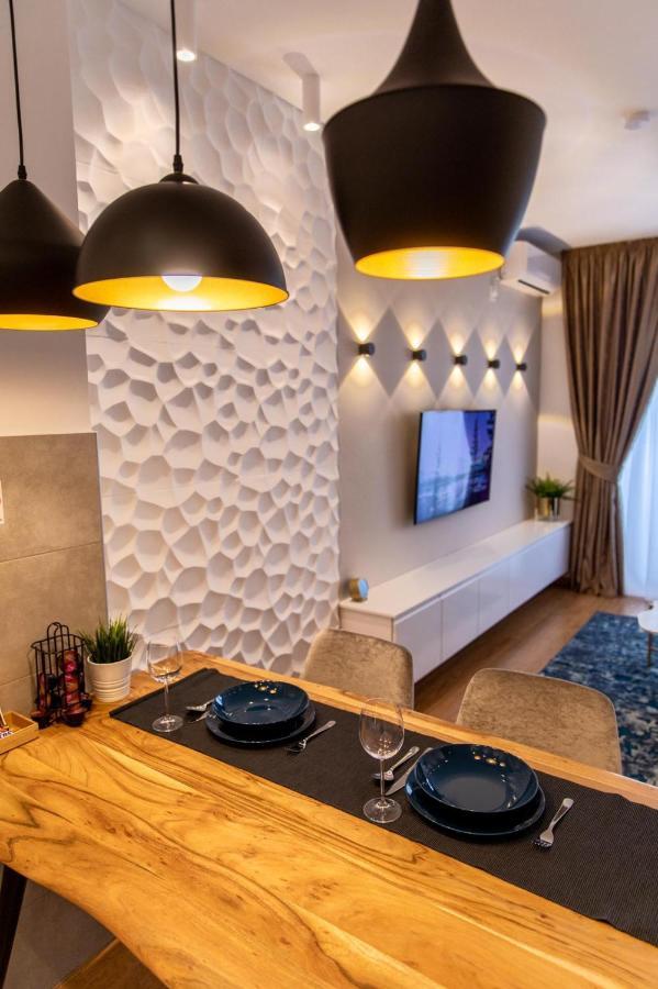 Dali Apartments Pupin Palace Novi Sad Ngoại thất bức ảnh